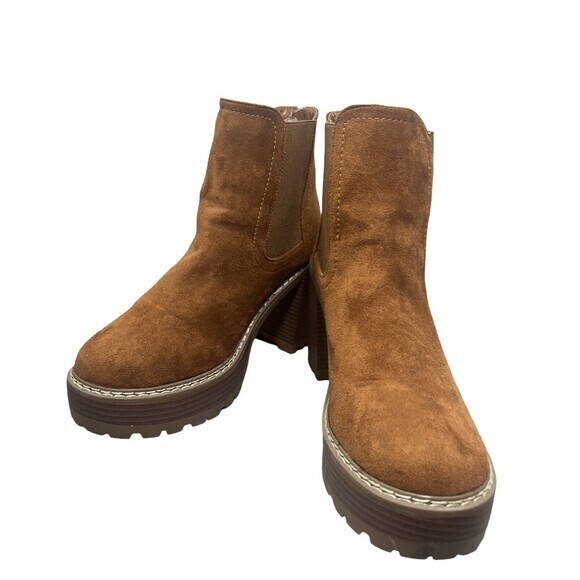 Olivia Miller Shoes - Olivia Millet Brown Platform Boots Women’s Size 8 1/2